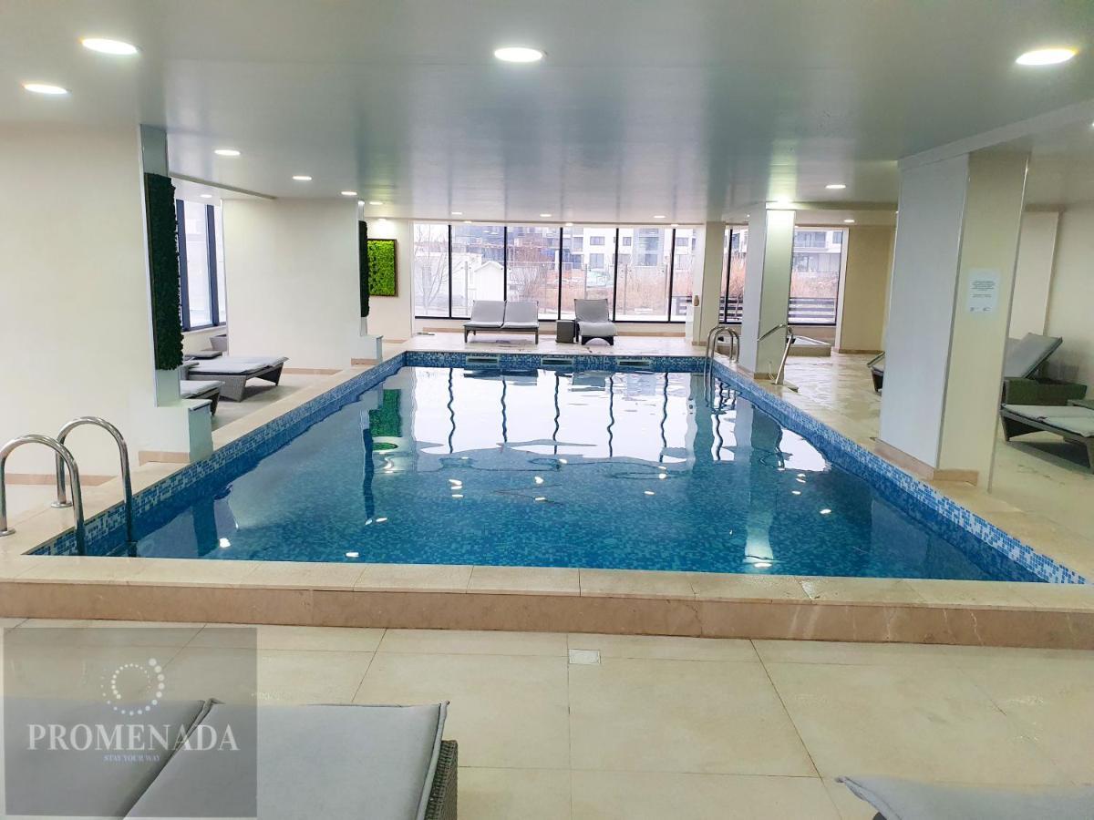 Coral Aparthotel Pool & Spa Mamaia Nord Năvodari Екстериор снимка